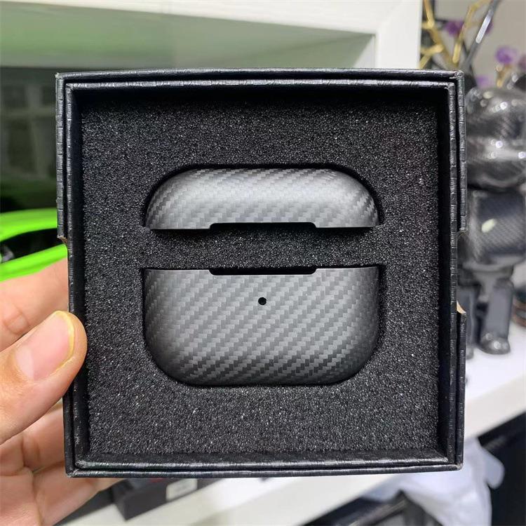 Earbuds Carbon Fiber Protective Case BY VA