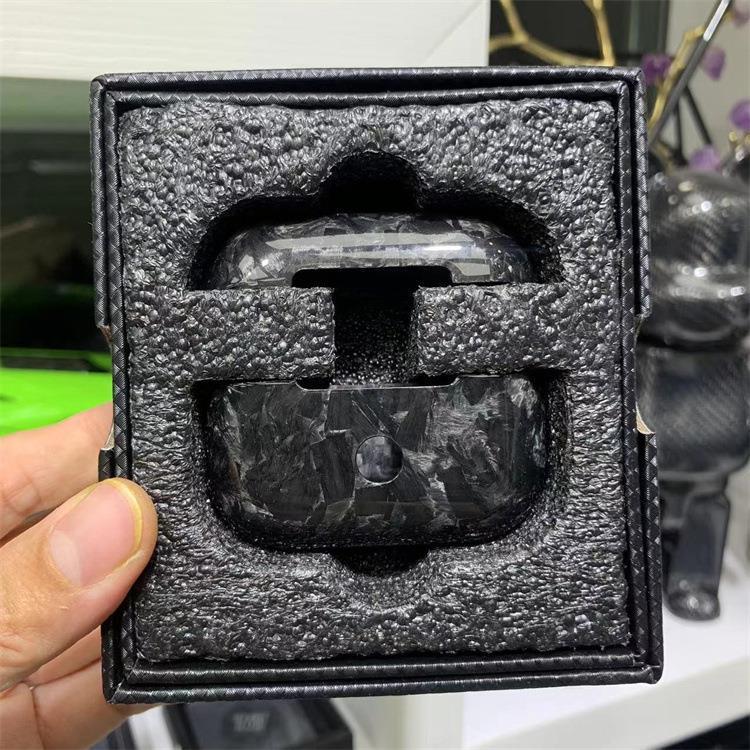 Earbuds Carbon Fiber Protective Case BY VA