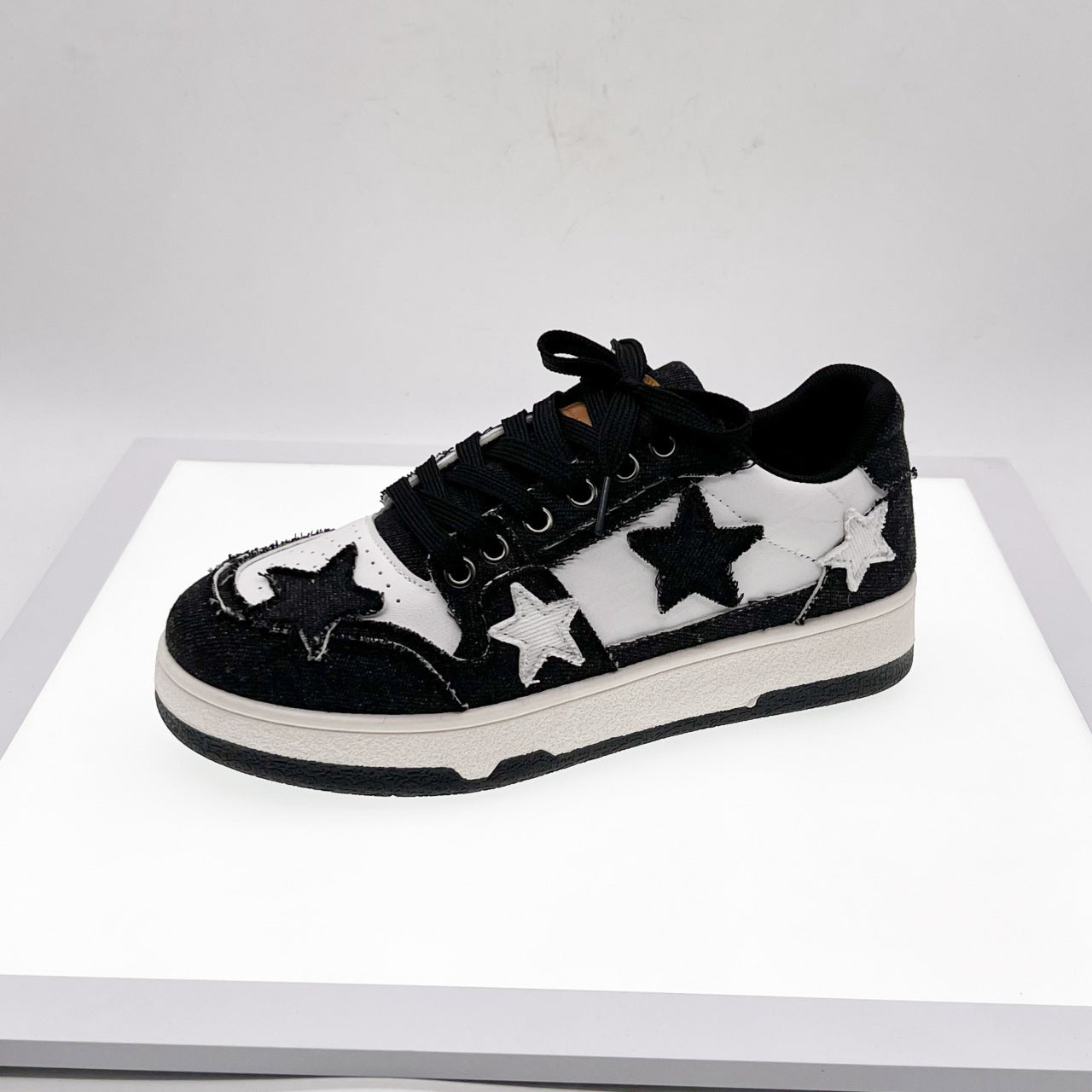 Artistic Style Star Pattern Sneakers by VA