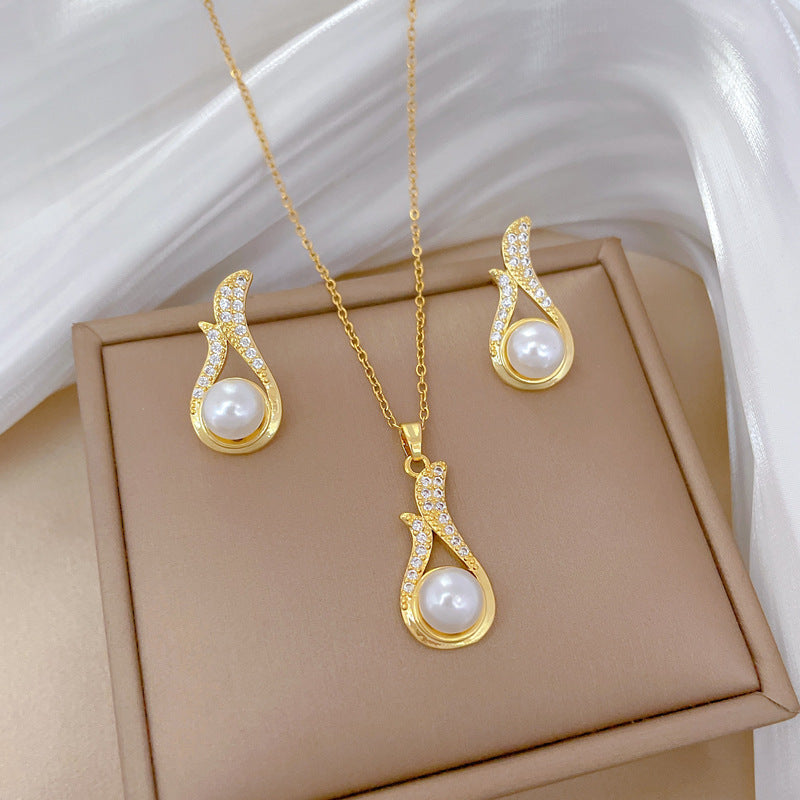 Luxury Full Diamond Pearl Necklace And Earrings Set