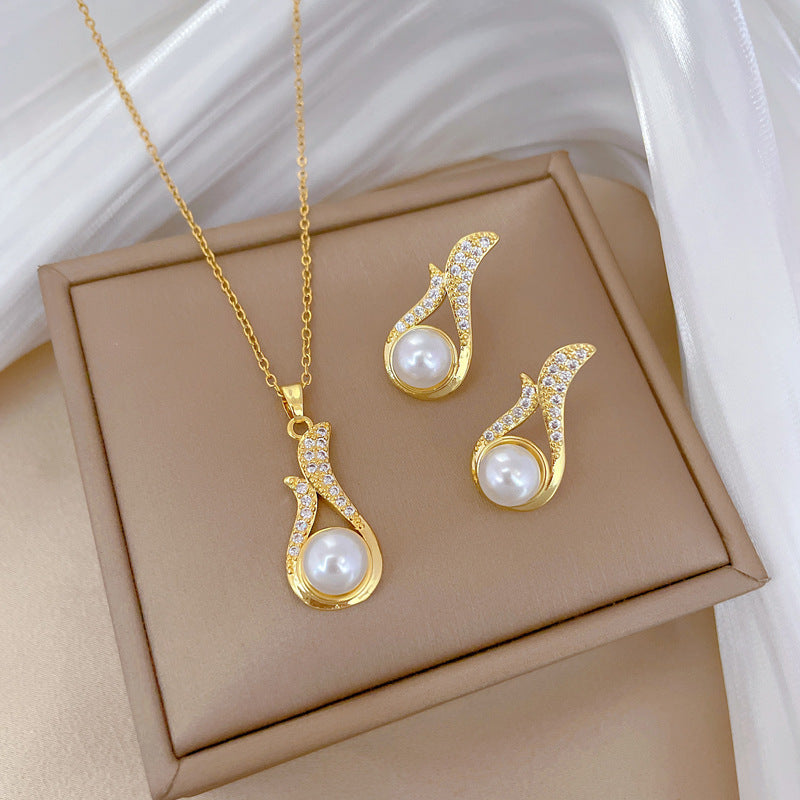 Luxury Full Diamond Pearl Necklace And Earrings Set