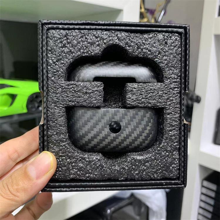 Earbuds Carbon Fiber Protective Case BY VA