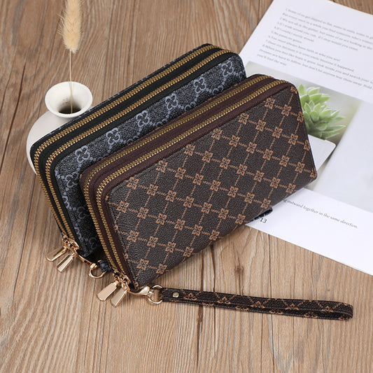 Women Clutch Bag by VA